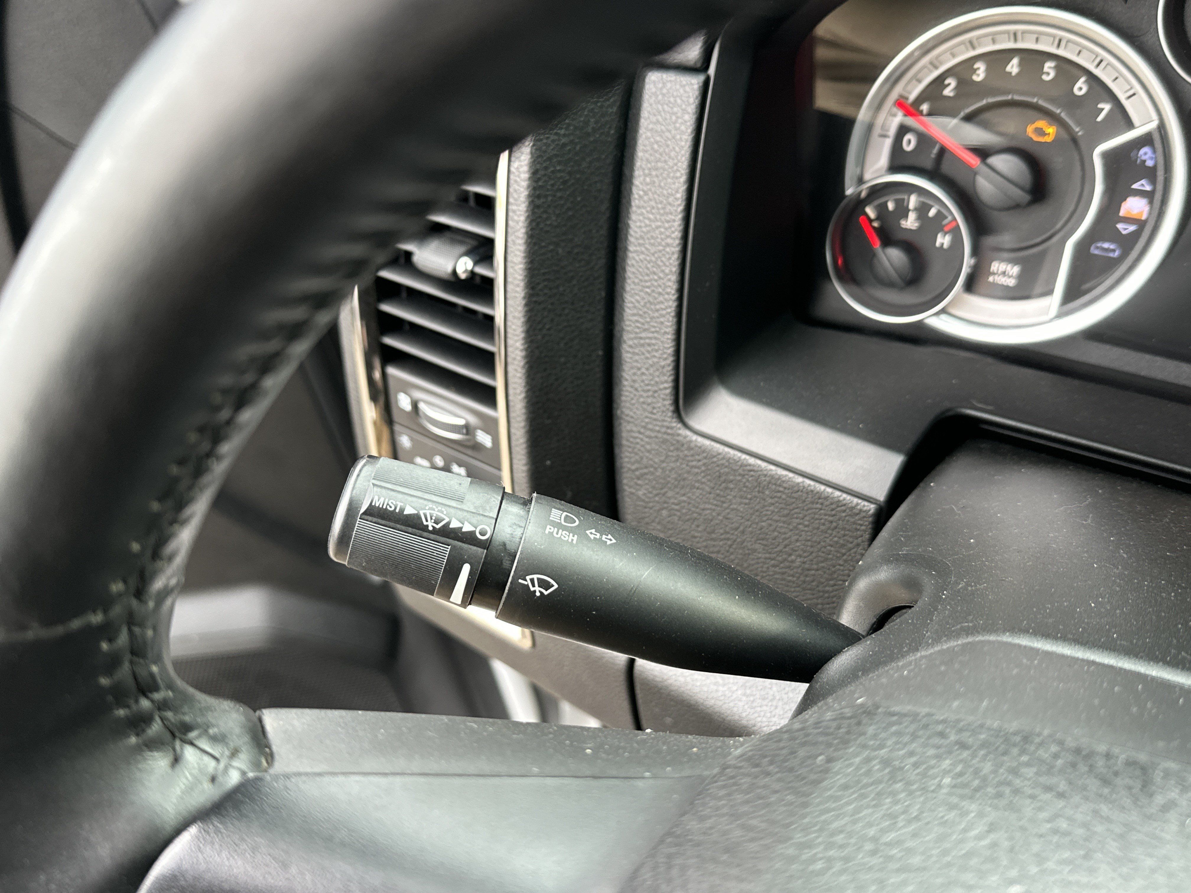 Used 2017 RAM 1500 Sport AWD/4WD image 19