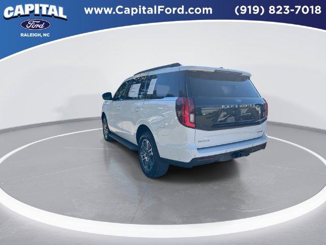 Certified 2025 Ford Expedition Active AWD/4WD image 6