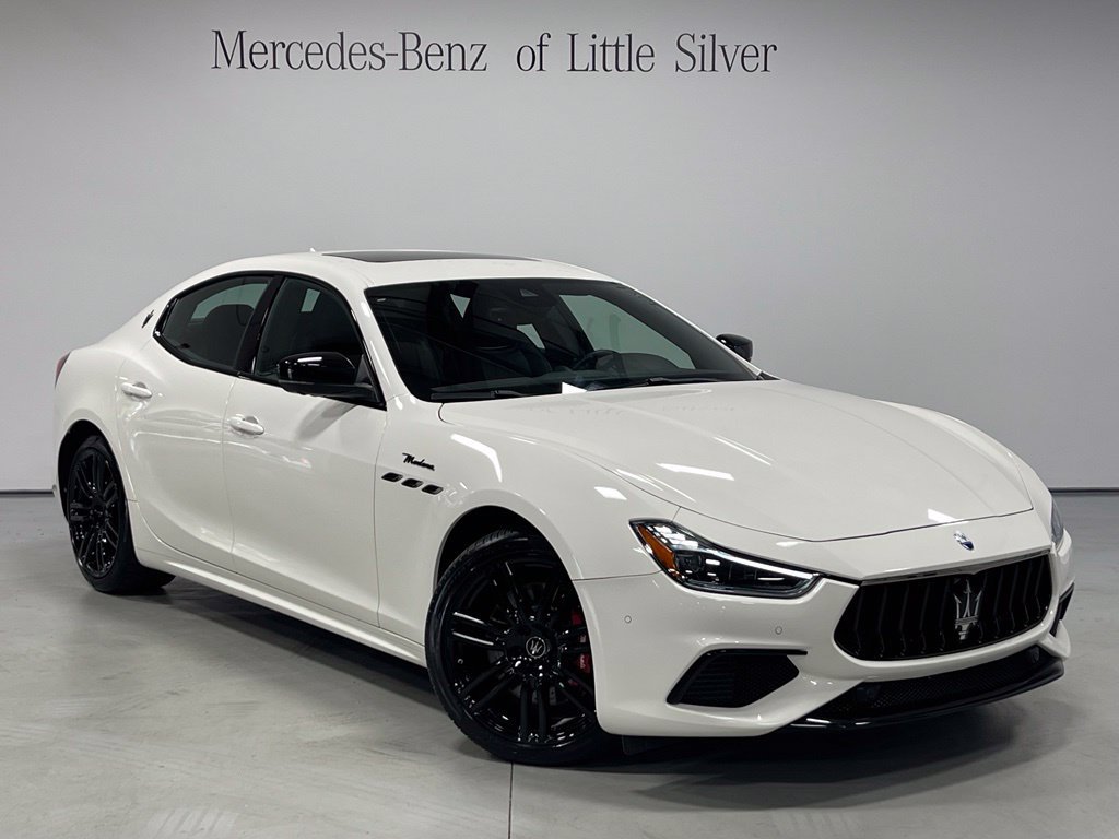 Used 2024 Maserati Ghibli Modena Q4 AWD/4WD image 8