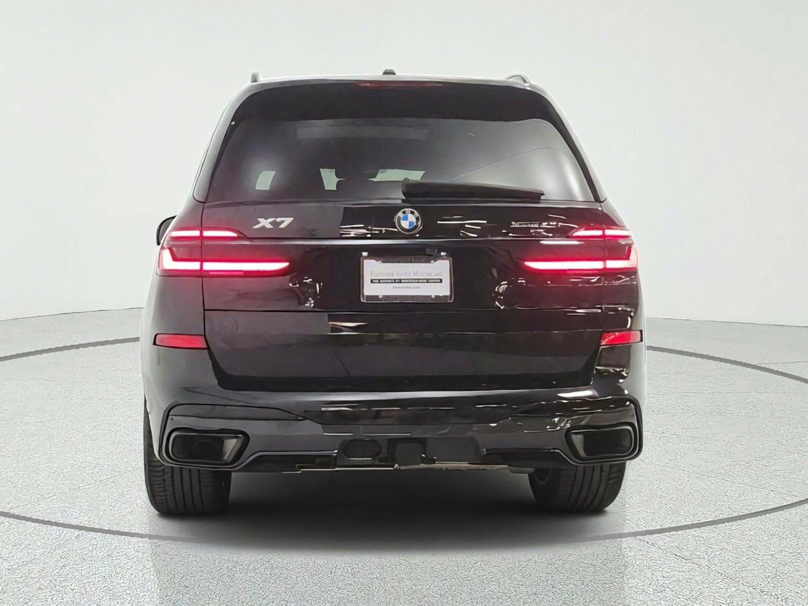 Used 2024 BMW X7 xDrive40i w/ Executive Package AWD/4WD image 6