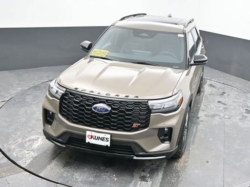 New 2026 Ford Explorer ST w/ Sun And Sound Package image 57