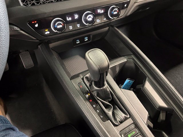 Used 2023 Honda Accord EX image 30