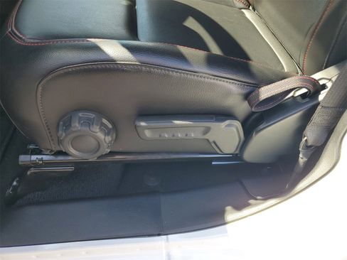 Used 2023 Jeep Gladiator Rubicon w/ LED Lighting Group image 7