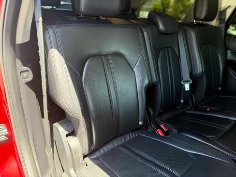Used 2019 Ford Expedition Platinum AWD/4WD image 22