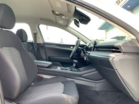 Used 2025 Kia K5 LXS image 34