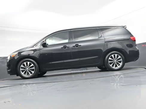 Used 2016 Kia Sedona SX FWD image 66