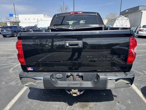 Used 2019 Toyota Tundra SR5 w/ TRD Off Road Package image 9