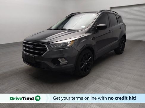 Used 2017 Ford Escape SE w/ Equipment Group 201A FWD image 1