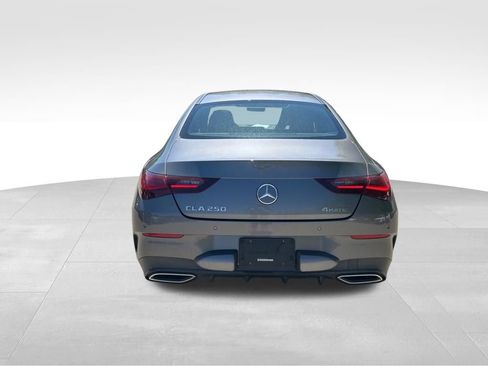Certified 2025 Mercedes-Benz CLA 250 4MATIC image 4