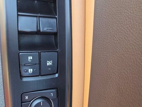 Used 2019 Lexus ES 350 w/ Accessory Package FWD image 13