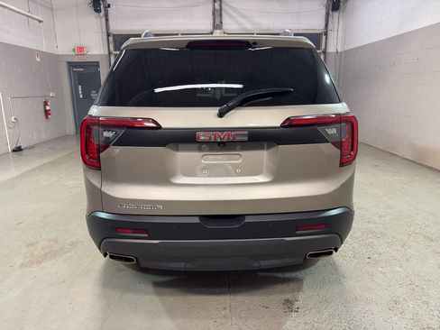 Used 2022 GMC Acadia AT4 w/ Technology Package AWD/4WD image 5