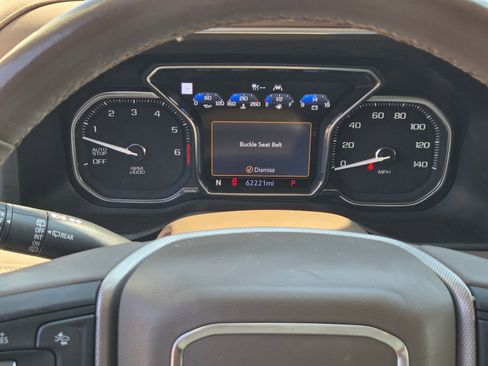 Used 2021 GMC Yukon Denali w/ Denali Premium Package RWD image 12