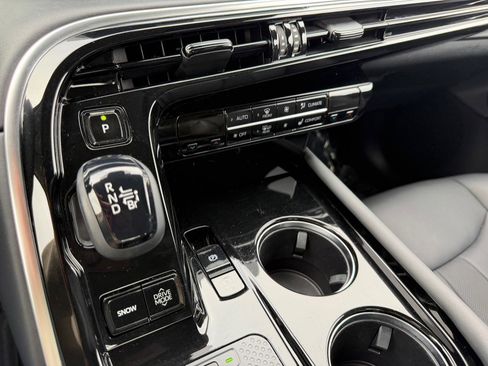 Used 2023 Toyota Mirai XLE w/ Advanced Technology Package image 28