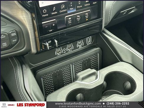 Used 2025 RAM 2500 Power Wagon AWD/4WD image 32