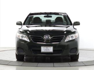Used 2011 Toyota Camry LE video 2