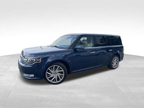 Used 2017 Ford Flex Limited w/ Equipment Group 301A FWD image 3