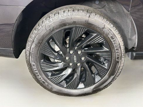 Used 2025 Lincoln Navigator L Reserve w/ Jet Appearance Package AWD/4WD image 35