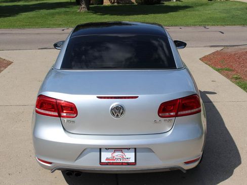 Used 2012 Volkswagen Eos Komfort FWD image 9
