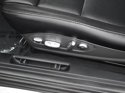 Used 2016 Porsche 911 Carrera 4S image 10