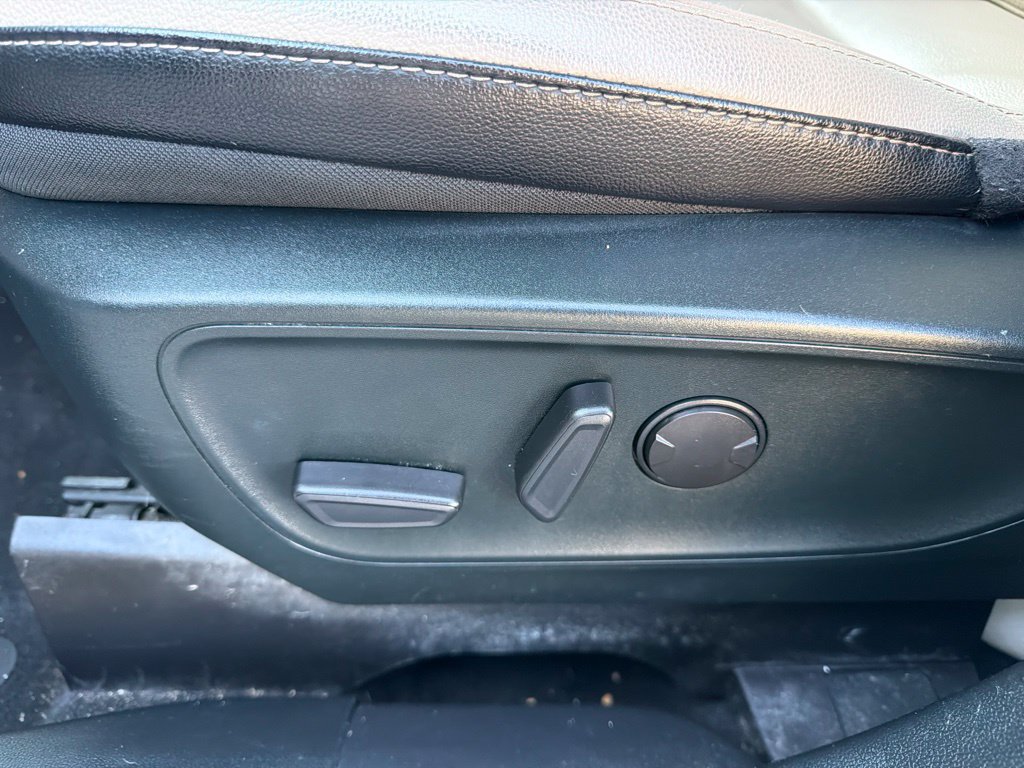 Used 2022 Ford Escape SEL AWD/4WD image 29