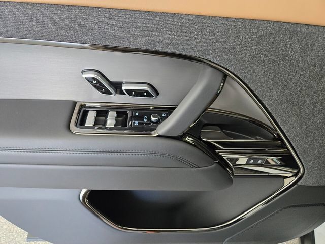 New 2026 Land Rover Range Rover Sport Dynamic SE AWD/4WD image 20