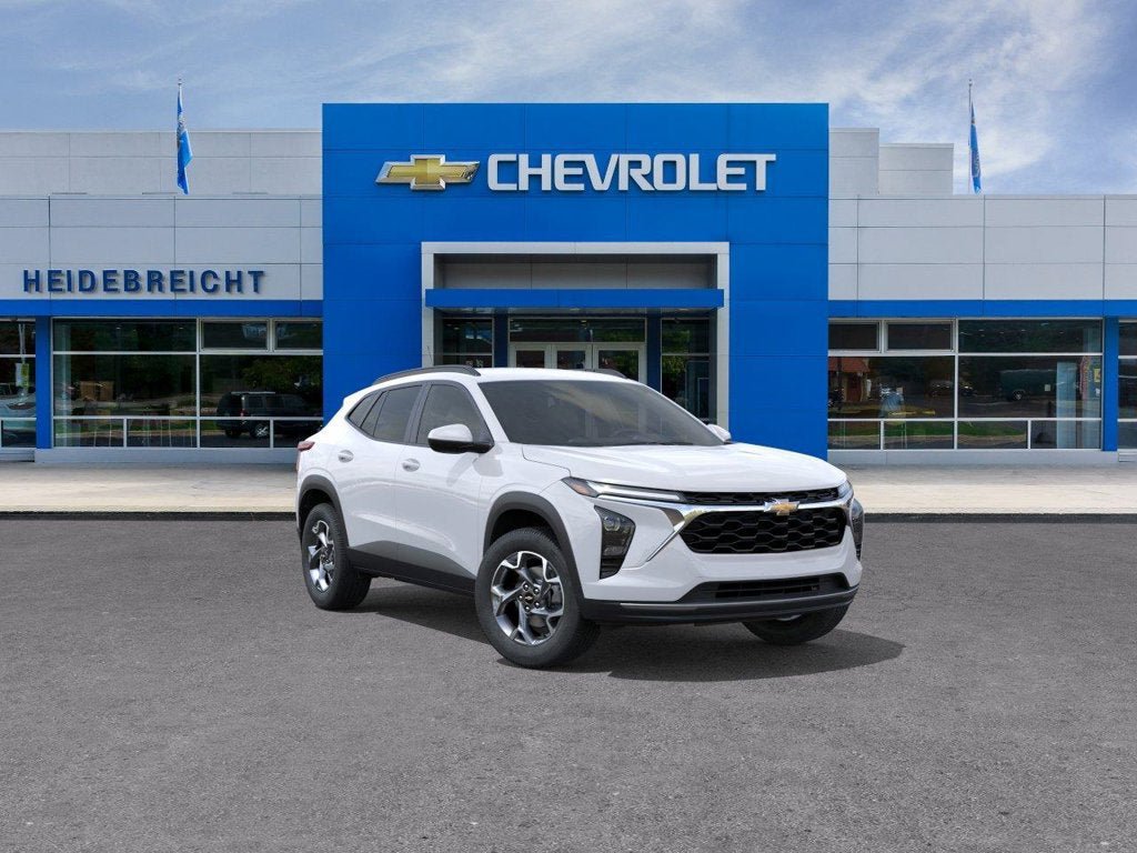 New 2026 Chevrolet Trax LT FWD image 1