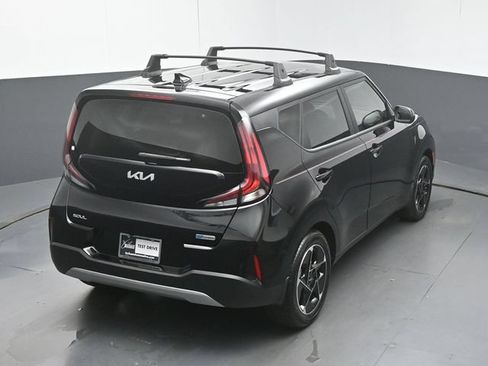 Used 2025 Kia Soul EX FWD image 46
