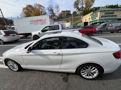 Used 2016 BMW 228i xDrive Coupe image 4
