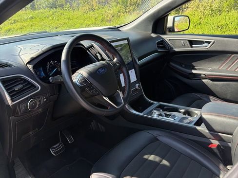 Used 2023 Ford Edge ST-Line image 10