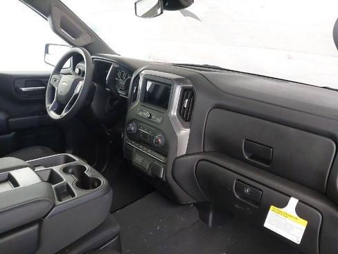 New 2026 Chevrolet Silverado 1500 Custom w/ Turbomax Blackout Package AWD/4WD image 29