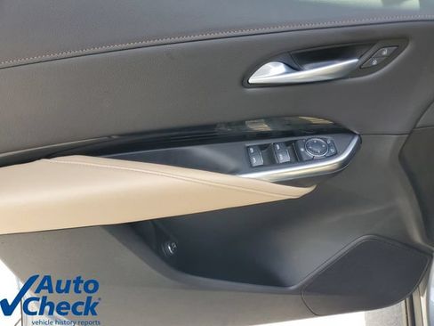 Certified 2024 Cadillac XT4 Luxury FWD image 21