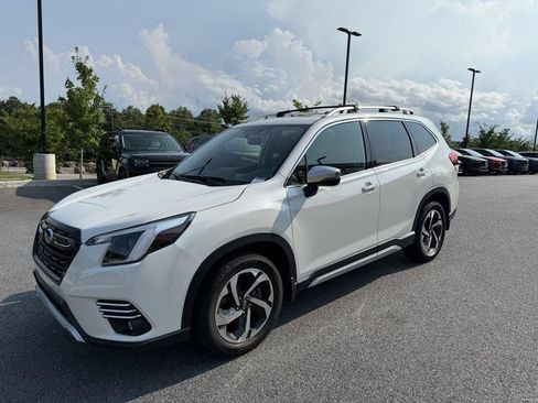 Used 2022 Subaru Forester Touring w/ Popular Package #2 AWD/4WD image 7