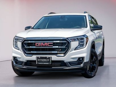 Used 2023 GMC Terrain AT4