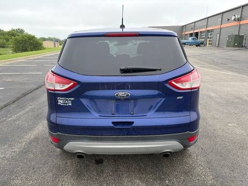 Used 2016 Ford Escape SE FWD image 4