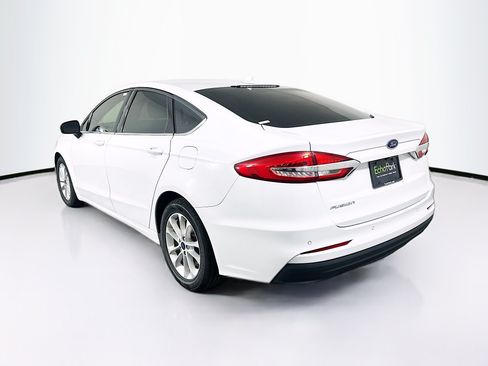 Used 2020 Ford Fusion SE FWD image 5