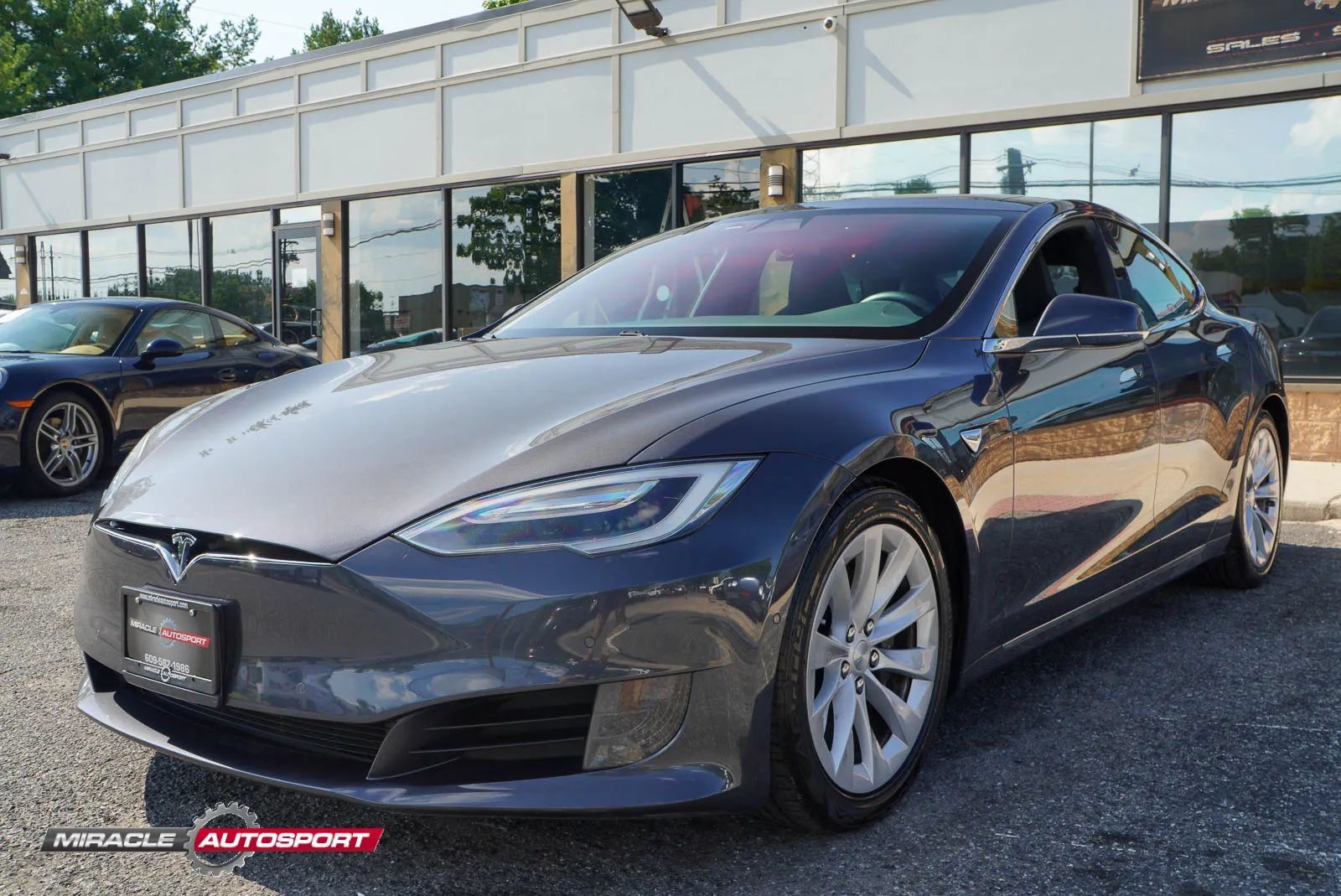 Used 2016 Tesla Model S 75D AWD/4WD image 3
