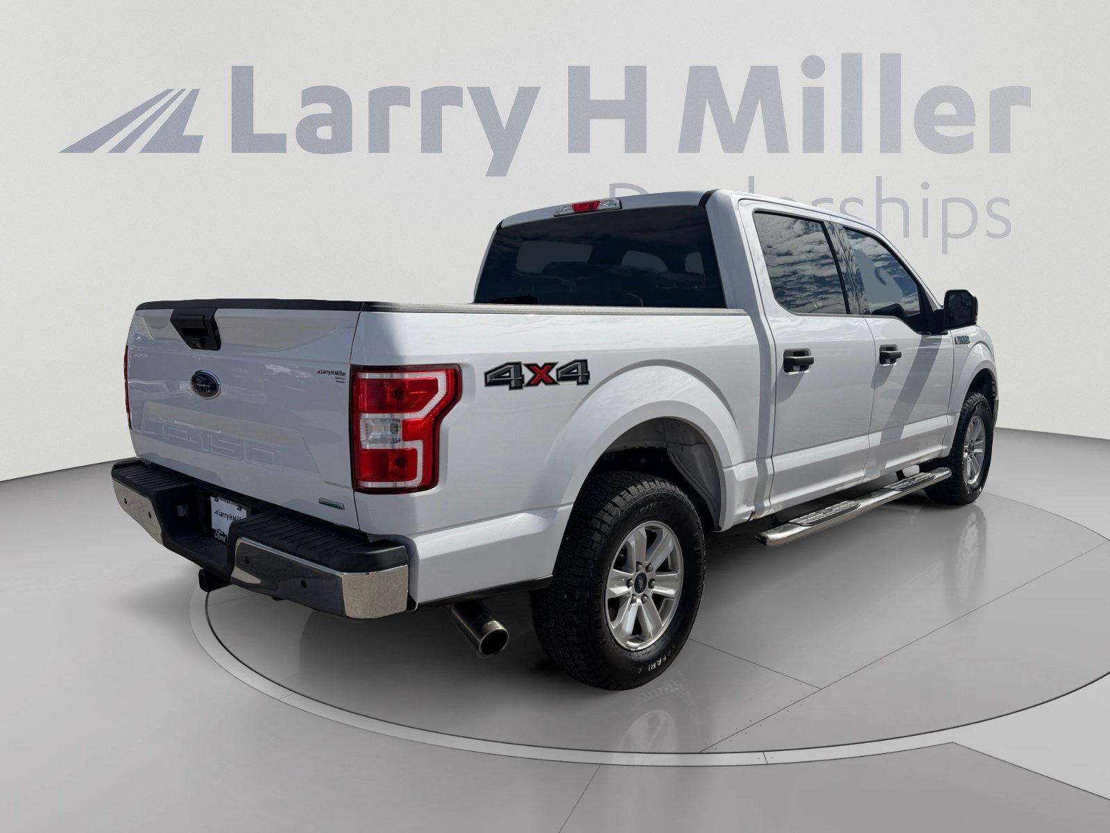 Used 2018 Ford F150 XLT w/ Equipment Group 301A Mid AWD/4WD image 5