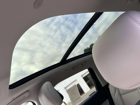 New 2026 Lincoln Nautilus Premier w/ Equipment Group 102A image 32