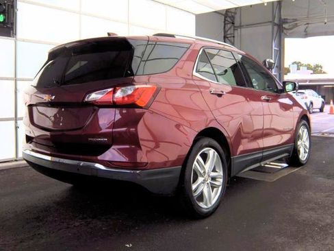 Used 2021 Chevrolet Equinox Premier FWD image 4