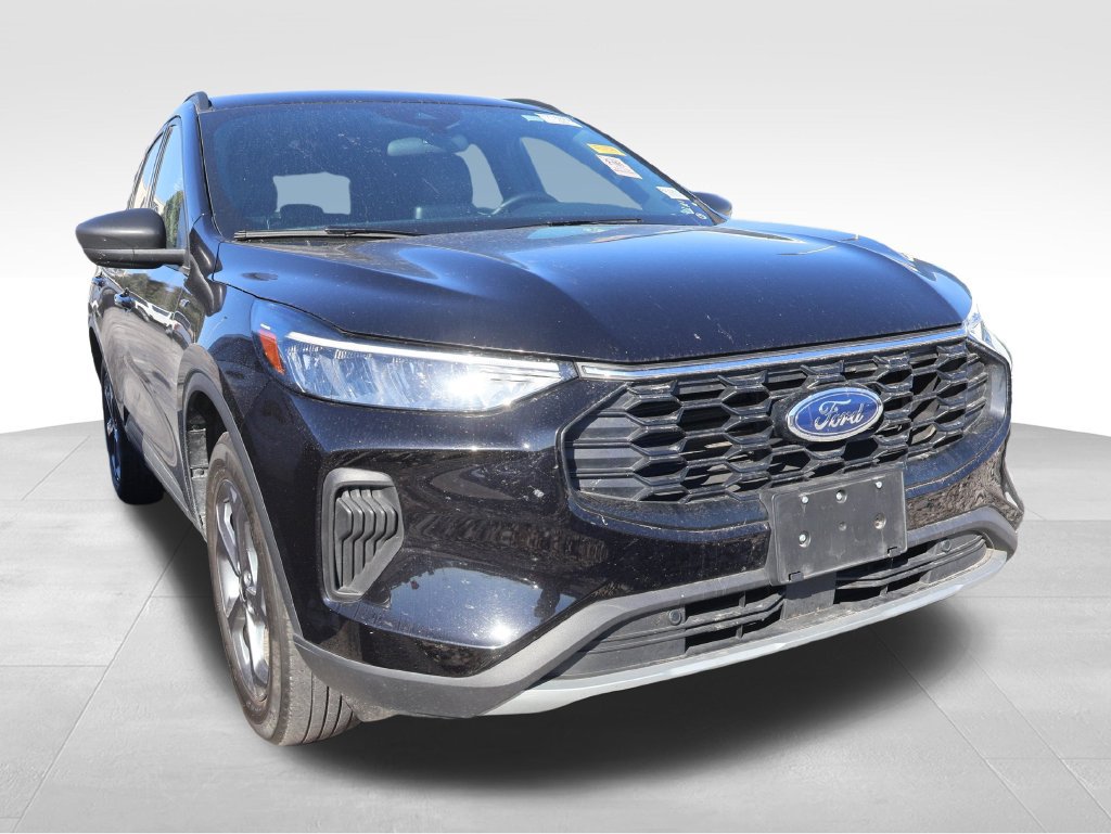 Used 2025 Ford Escape ST-Line AWD/4WD image 8