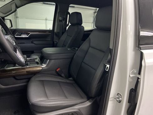 New 2026 GMC Sierra 1500 Elevation w/ Elevation Premium Package AWD/4WD image 19