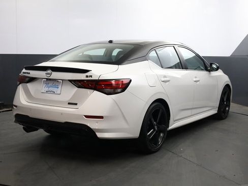 Certified 2023 Nissan Sentra SR w/ Midnight Edition Package image 4