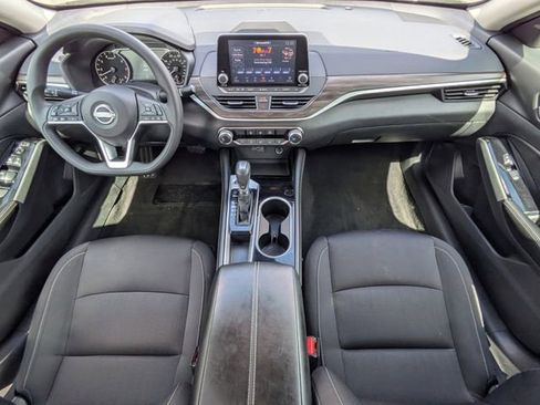 Used 2023 Nissan Altima 2.5 SV image 15