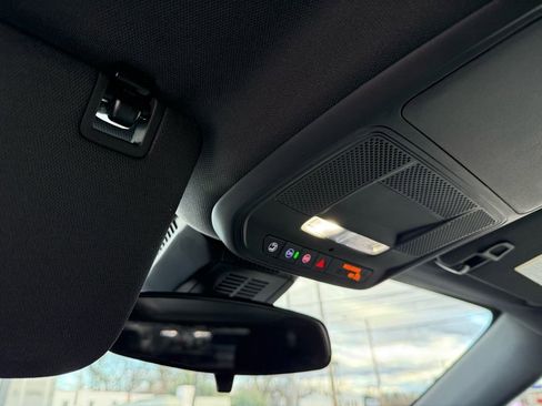 New 2026 Chevrolet Equinox LT image 17