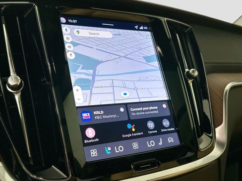 New 2026 Volvo V60 B5 Cross Country Ultra w/ Protection Package Premier image 12