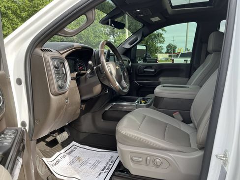 Used 2022 Chevrolet Silverado 3500 LTZ w/ LTZ Convenience Package AWD/4WD image 27
