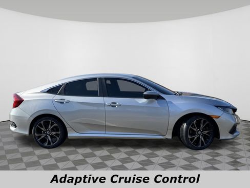 Used 2019 Honda Civic Sport image 2