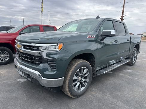 New 2026 Chevrolet Silverado 1500 LT w/ Z71 Off-Road Package image 16