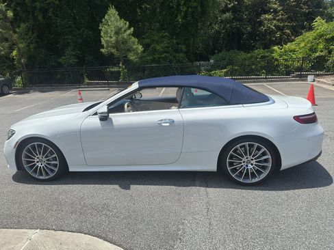 Used 2022 Mercedes-Benz E 450 Cabriolet image 4