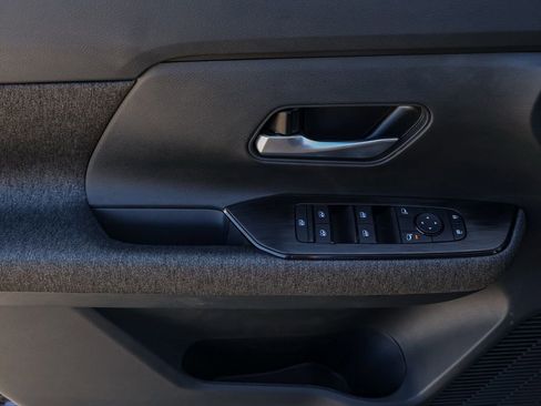 New 2026 Nissan Kicks SV FWD image 24